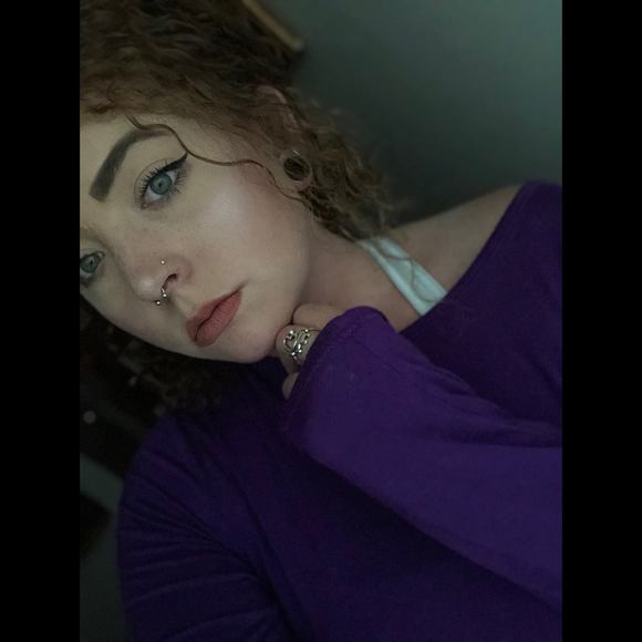 Meet your Posher, Kaylee - Picture 1 of 1